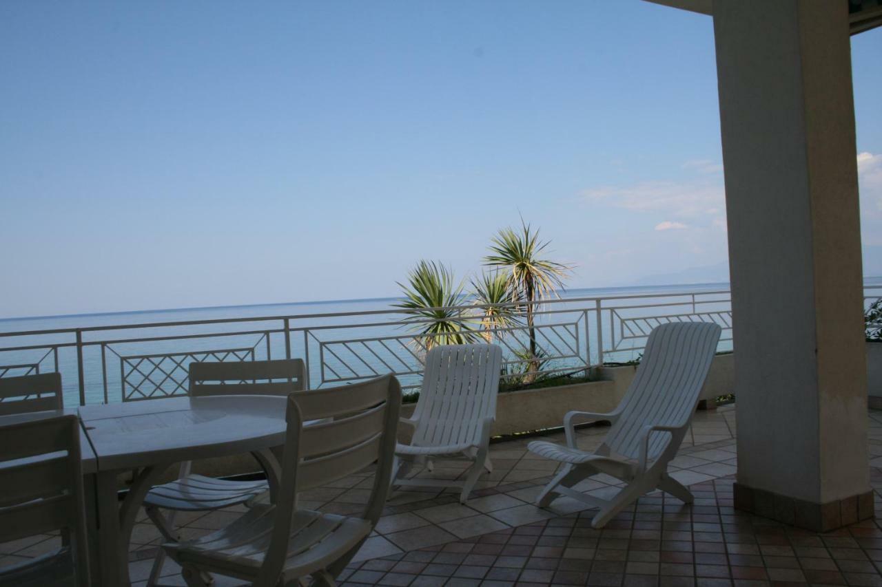 Villa Laura - Sul Mare بيتسو المظهر الخارجي الصورة