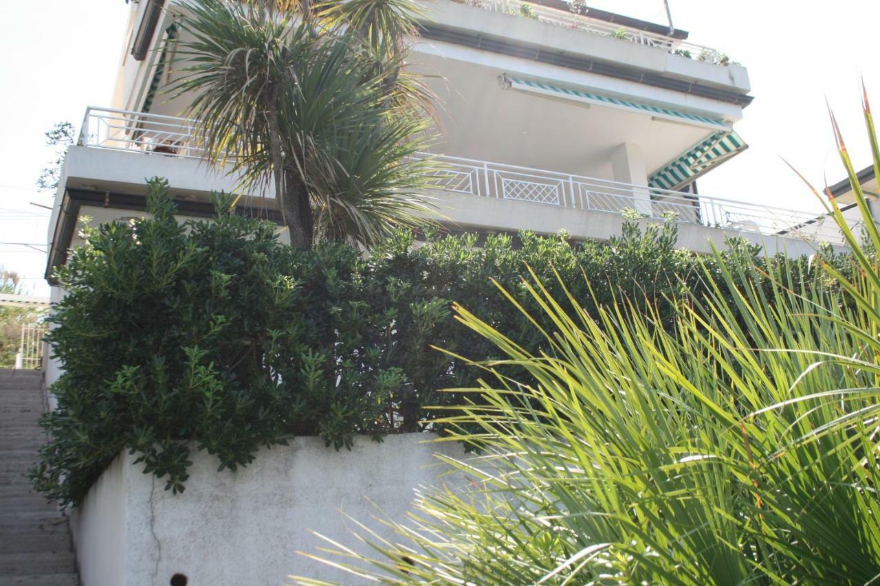 Villa Laura - Sul Mare بيتسو المظهر الخارجي الصورة