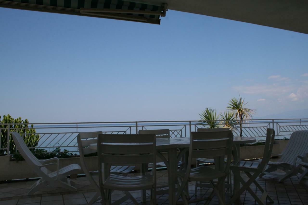 Villa Laura - Sul Mare بيتسو المظهر الخارجي الصورة