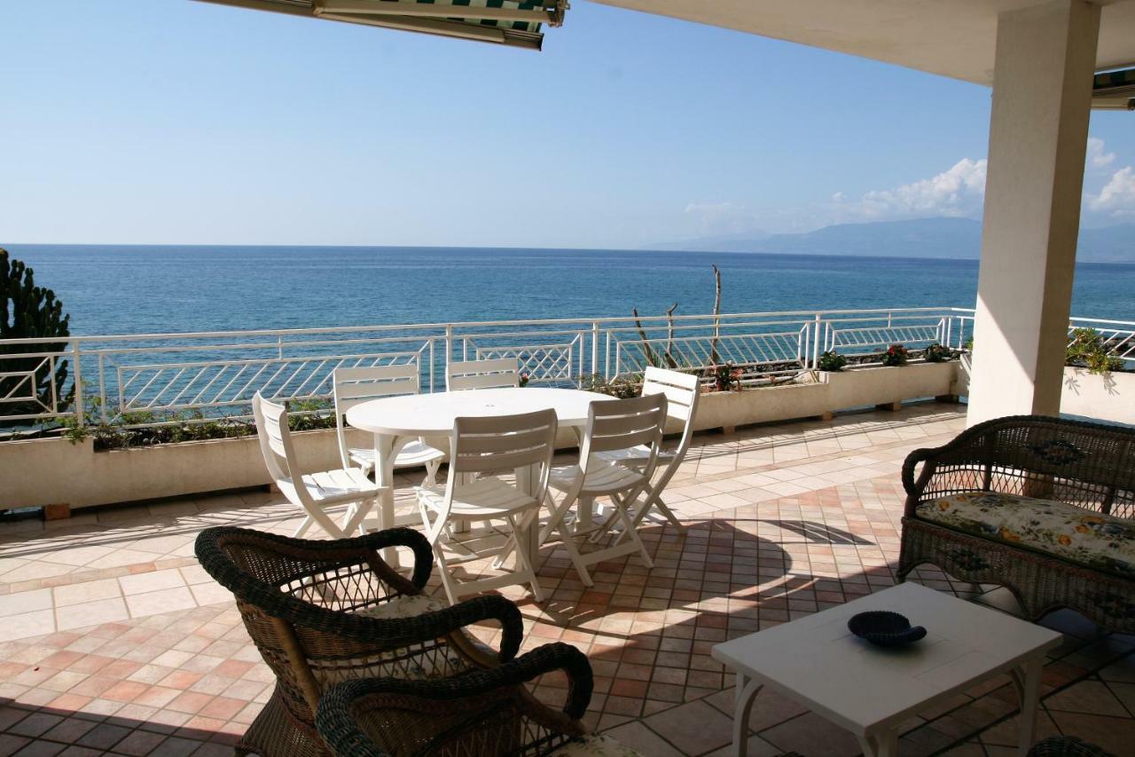 Villa Laura - Sul Mare بيتسو المظهر الخارجي الصورة